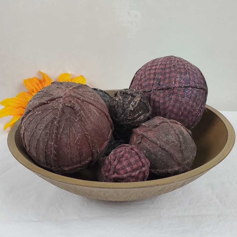 Prim Country Decorative Bowl and Fillers